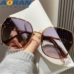 Women's Stylish Gold Sunglasses